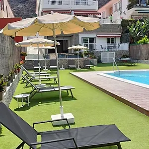 Mogan Sol , Puerto De Mogan Spagna