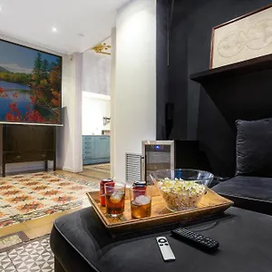 Central Suites Barcelona , Barcellona Spagna